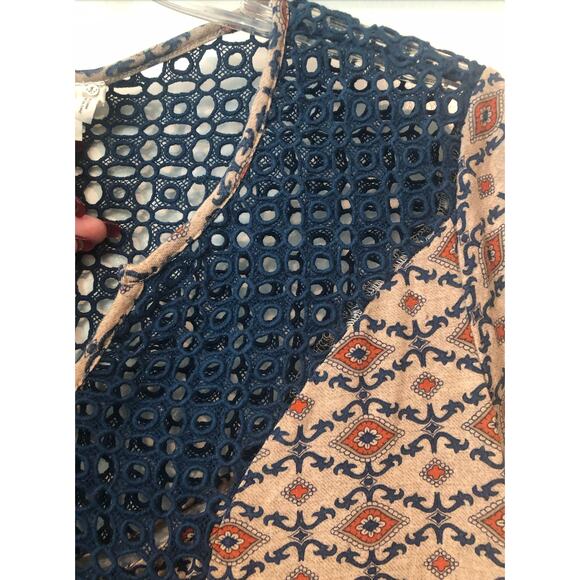 EUC Anthropologie Meadow Rue Lace Crochet Sleeveless Top Tunic Tan Navy Boho - Picture 5 of 10